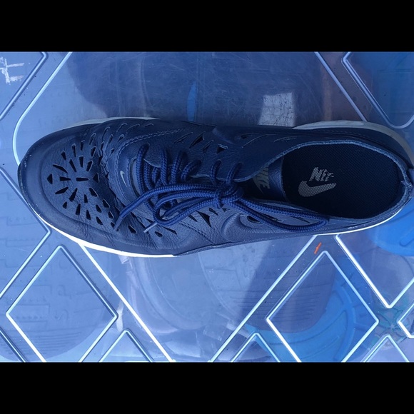 Nike Air Max Thea Joli Navy Cutout Running Shoes - Picture 9 of 10